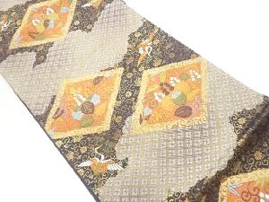 菱に桐・葡萄唐草・鶴模様織出し袋帯